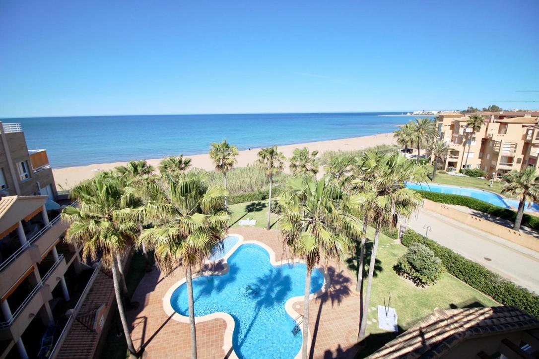 Atico Con Piscina Privada En Primera Linea Apartment Denia Bagian luar foto