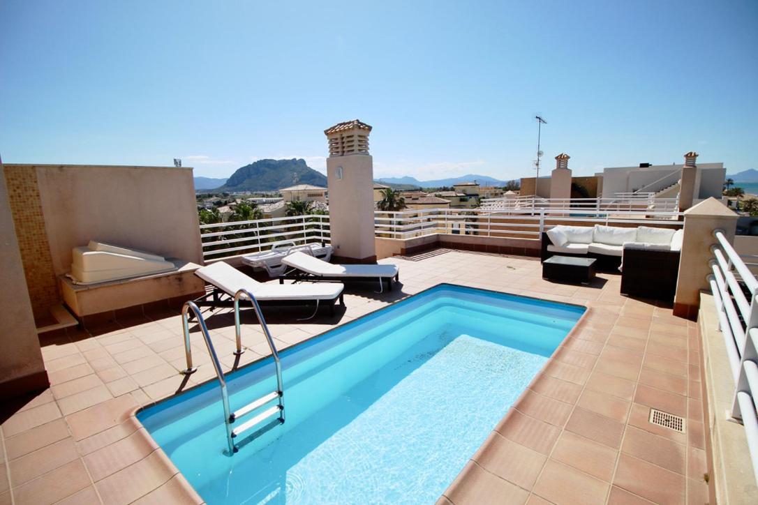 Atico Con Piscina Privada En Primera Linea Apartment Denia Bagian luar foto