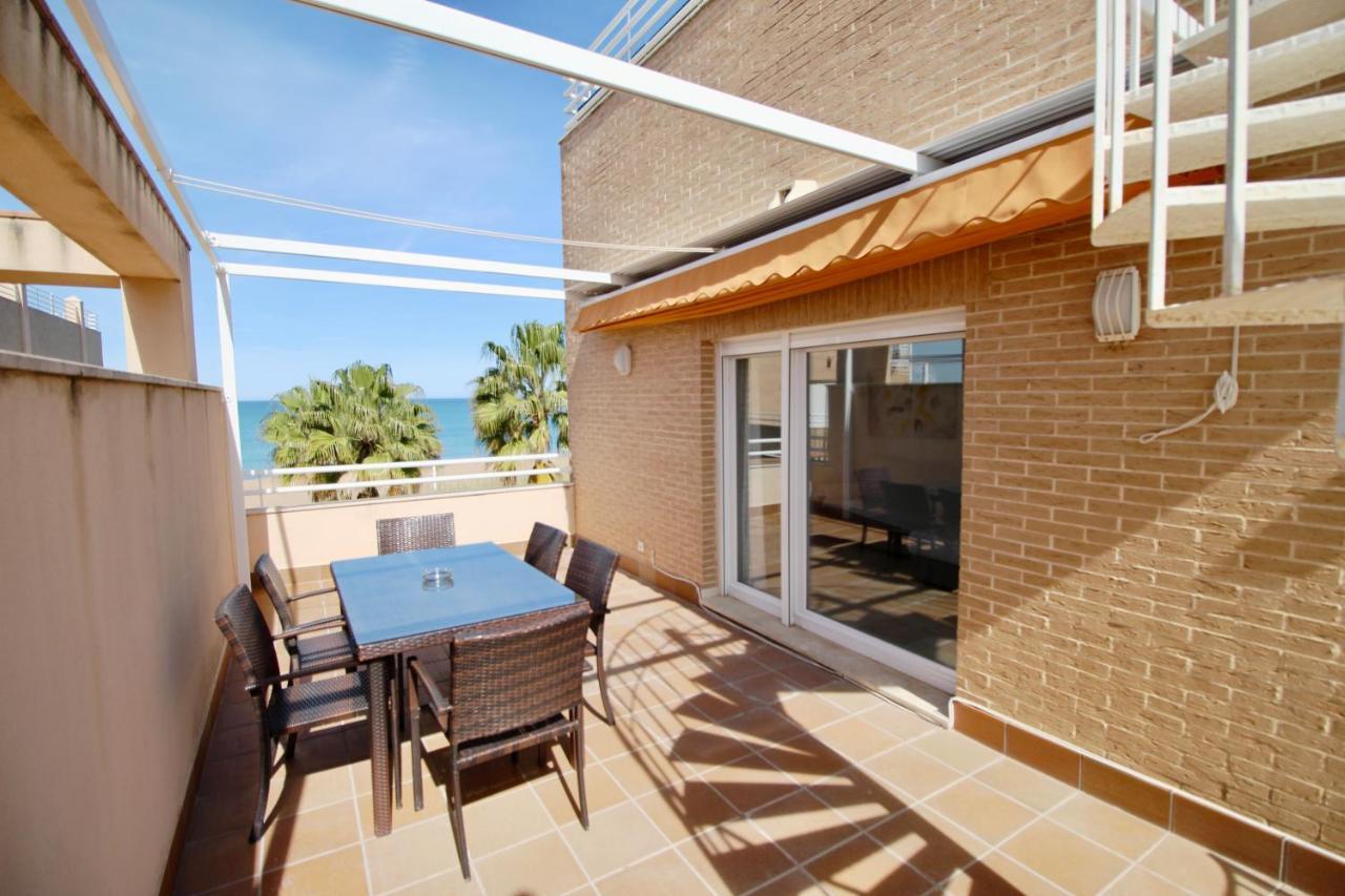 Atico Con Piscina Privada En Primera Linea Apartment Denia Bagian luar foto