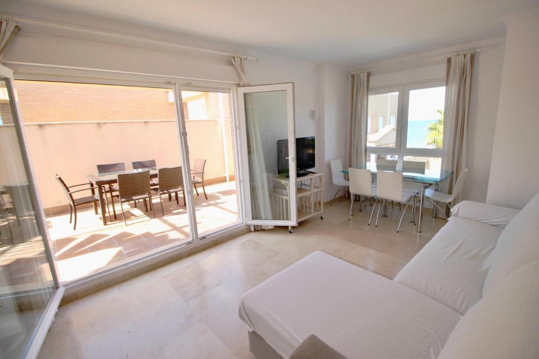 Atico Con Piscina Privada En Primera Linea Apartment Denia Bagian luar foto